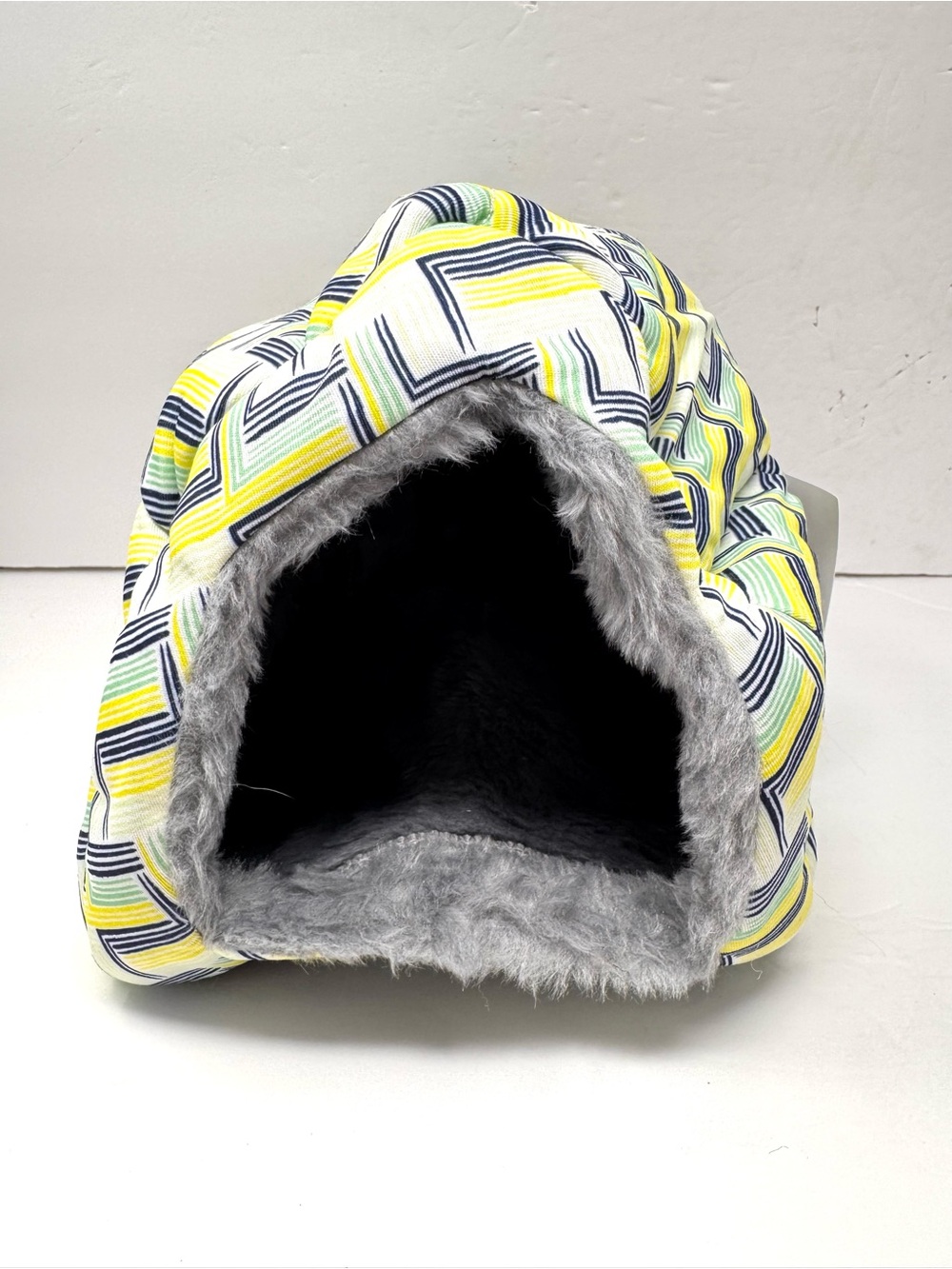 FRISCO small cave bed; small animals or kitten, NWT